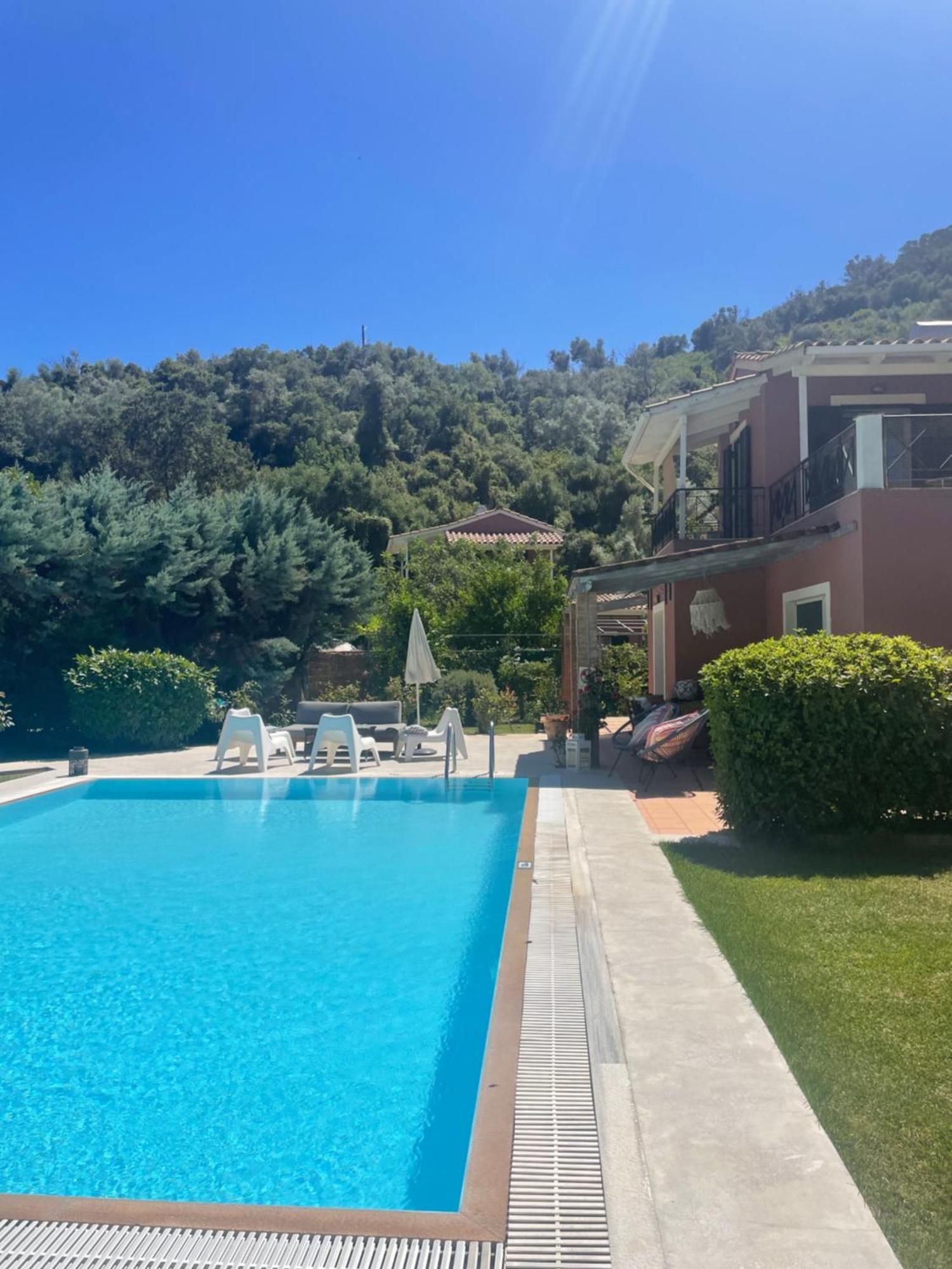 Gialos Villas 1-2 With A Private Pool Μικρός Γιαλός Εξωτερικό φωτογραφία